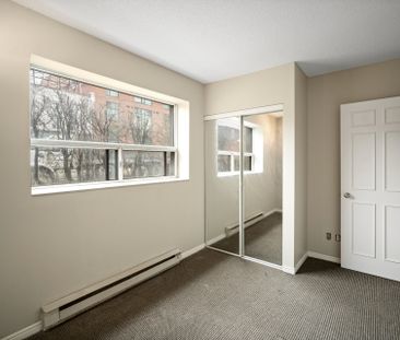 2 Bedroom - Photo 6