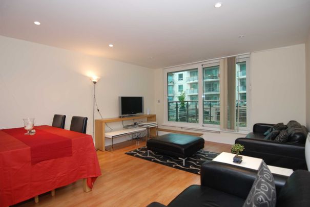 St. George Wharf, London, SW8 2JE - Photo 1