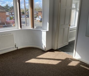 5 Bed Semi-Detached House, Crowhurst Drive, LE3 - Photo 3