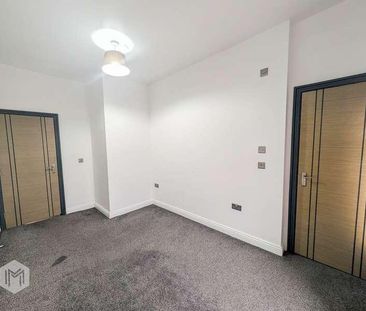 Chaddock Lane, Worsley, Manchester, Greater Manchester, M28 - Photo 3