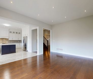 For Lease - 138 Crane Street, Aurora, Ontario - Photo 2