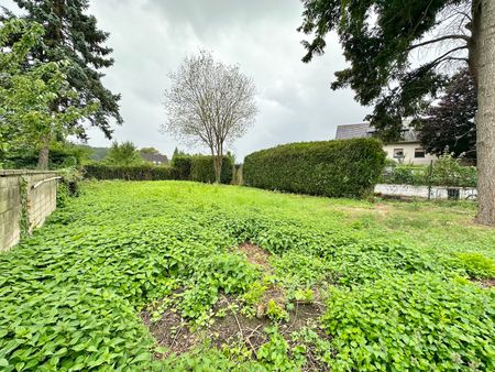 CITYHOUSE: Frisch renoviertes Einfamilienhaus mit sehr großem Garten und zwei PKW-Außenstellplätzen! - Photo 5