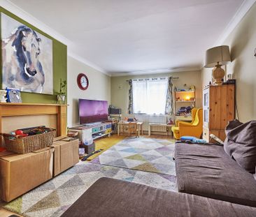 Available unfurnished from 05/01/2026 - Photo 1