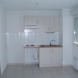 Location Appartement 2 pièces 41m² ST GAUDENS 31800 - Photo 2