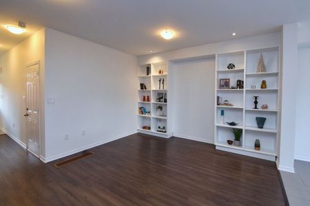 For Lease - 16 Kelso Drive, Haldimand, Ontario - Photo 2