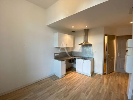 Location Appartement 1 pièce 22m² - Photo 3