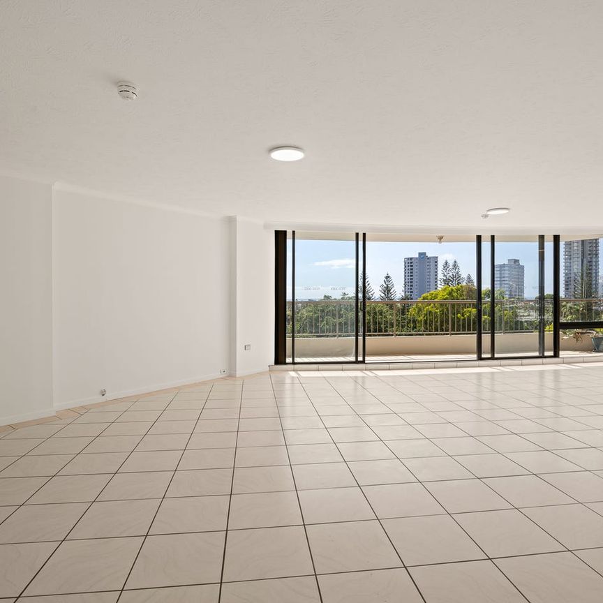 Elevated Space & Lifestyle in Paradise Waters - Photo 1