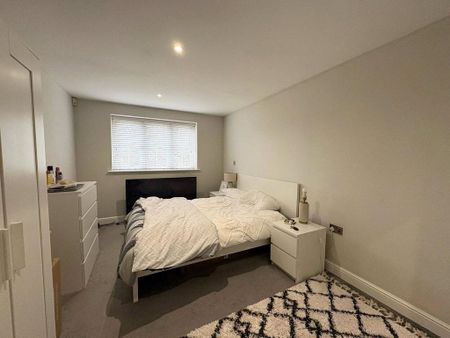 2 bedroom maisonette to rent - Photo 4