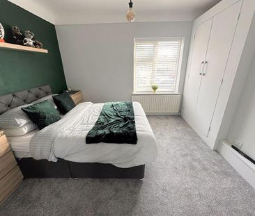 2 bedroom terraced house to rent - Photo 3