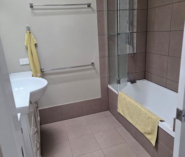 Holland Park West - Photo 6