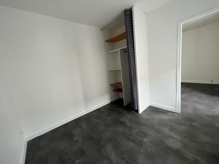 Location Appartement 2 pièces 33m² LA ROCHELLE 17000 - Photo 3