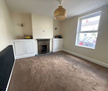 Severn Road, Cardiff - Photo 1