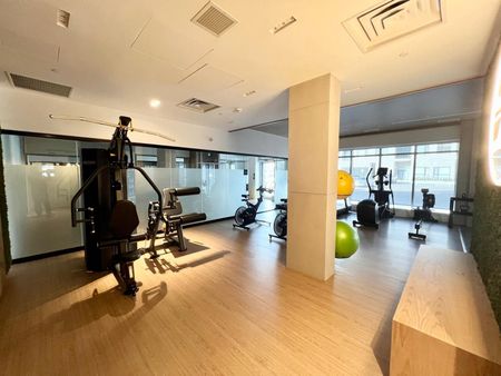 For Lease - 3250 Carding Mill Trail Unit# 425, Oakville, Ontario - Photo 2