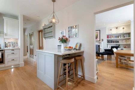 2 Bed Flat, Queens Park, NW6 - Photo 5