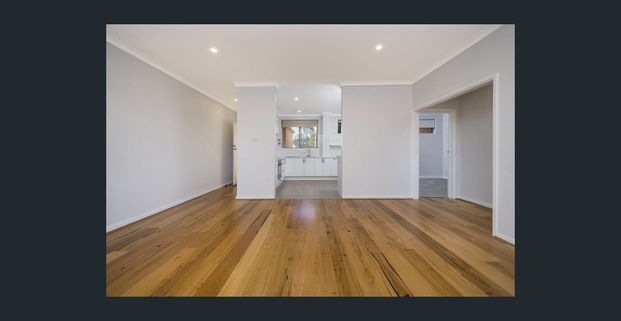 Renovated, Top Floor, Amazing View - Photo 1