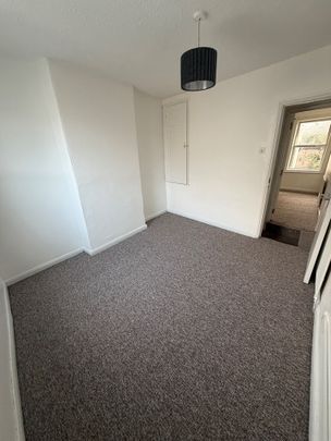 3 Bed Terraced House, Parker Road, CR0 - Photo 1