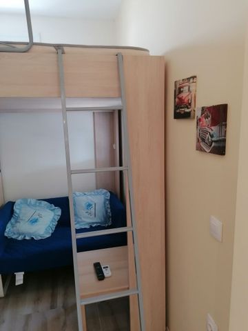 Studio/Γκαρσονιέρα για ενοικίαση Κέντρο (Χαριλάου) - Photo 5
