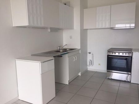 Location Appartement 3 pièces 70m² NANTES 44200 - Photo 5