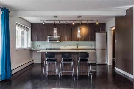 2 Bedroom Condo For Rent In Lower Mount Royal | Heat & Water Included. - Photo 2