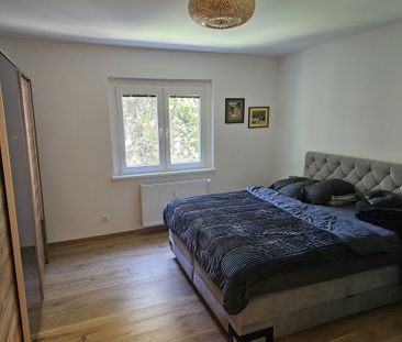 Modern möblierte Wohnung in Hoflage mit Grünblick, 2.OG ohne Lift, ... - Photo 3