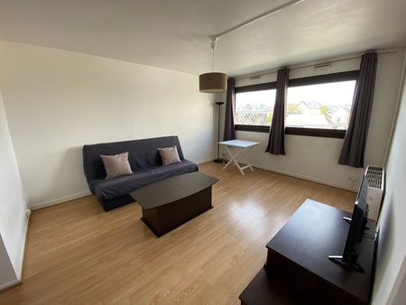 Location Appartement 1 pièce 26m² - Photo 3