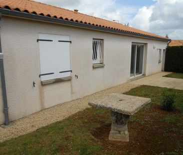 PAVILLON DE PLAIN PIED NIORT - 90 m2 - Photo 2