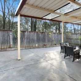 Prime Location with Extra Space - Photo 3