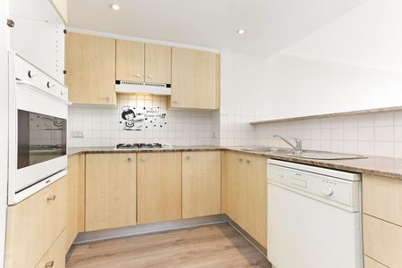 27/257 Oxford Street, Bondi Junction - Photo 5