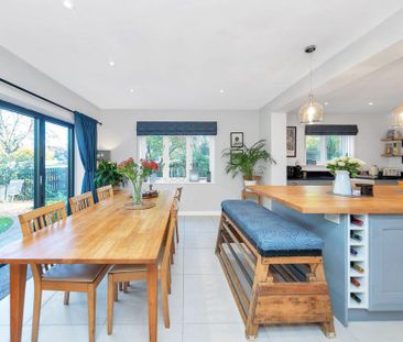 4 bedroom cottage to rent - Photo 2