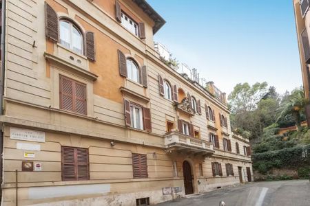 Via Oreste Tiburzi, Rome, Lazio 00153 - Photo 3