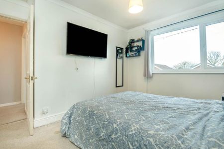 3 bedroom detached house to rent - Photo 5