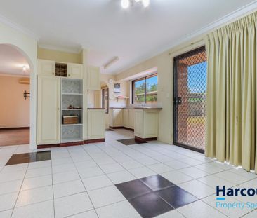 Spacious Family Living with Everyday Convenience - Photo 2