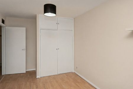 24-30 Lovelace Gardens, Surbiton - 2 bedrooms Property for lettings - Seymours - Photo 2