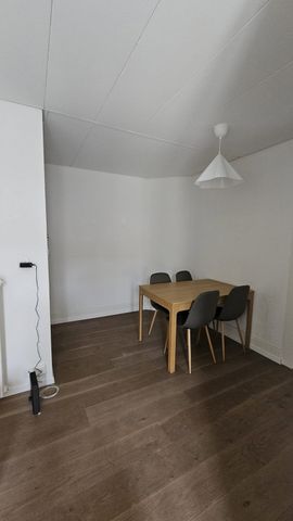 2.5 Zimmer, 43 m², 3. Stock - Photo 4