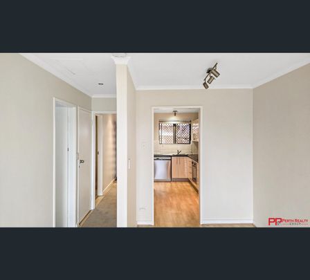 7/126 Wanneroo Road, Yokine, WA 6060 - Photo 1