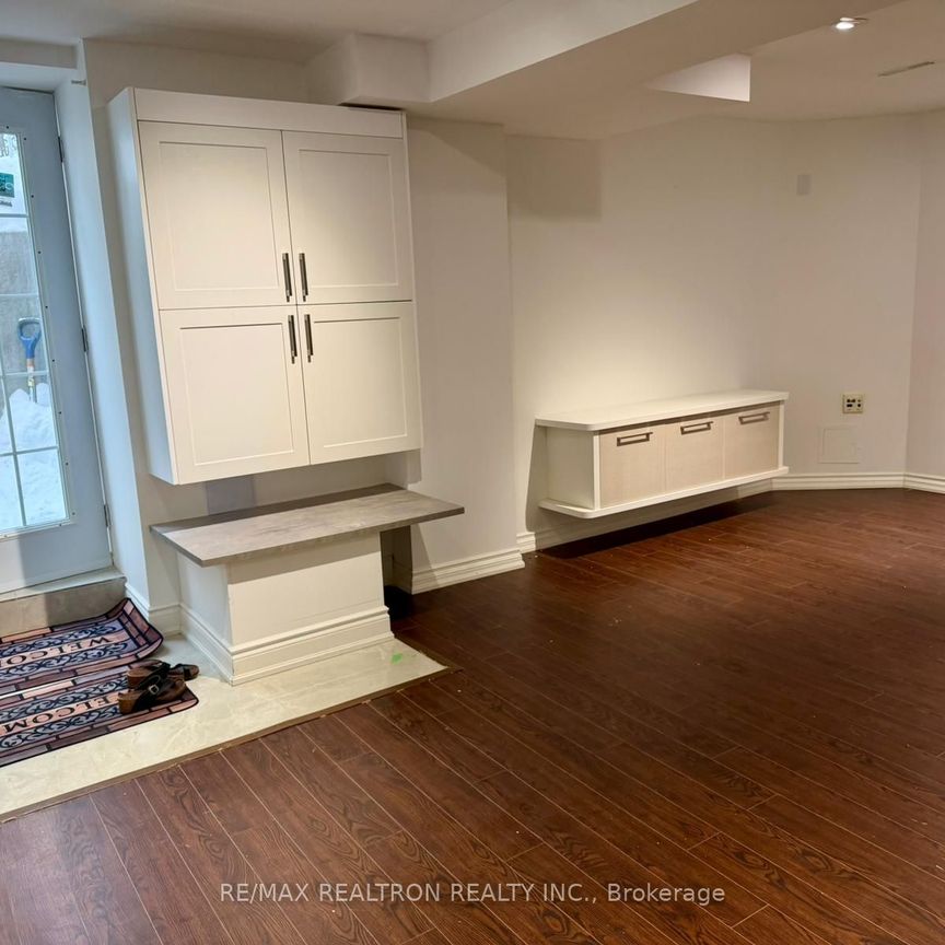 158 Stave Crescent - Photo 1