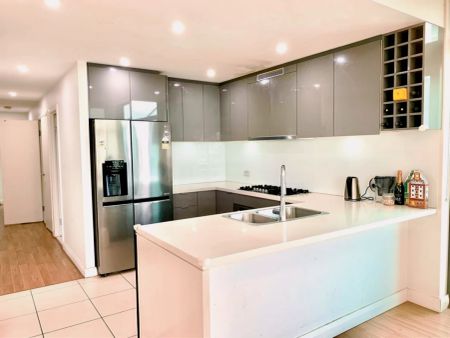 2Bedrooms, 2Bathrooms - Photo 5