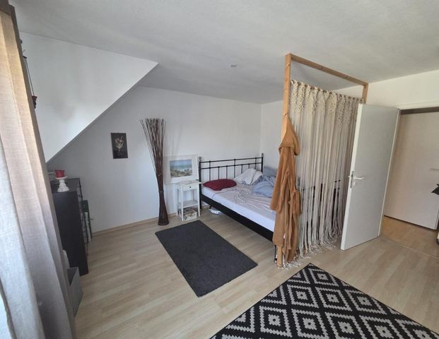 Charmantes 1-Zimmer Dachgeschoss-Apartment in Dresden Laubegast - Foto 1