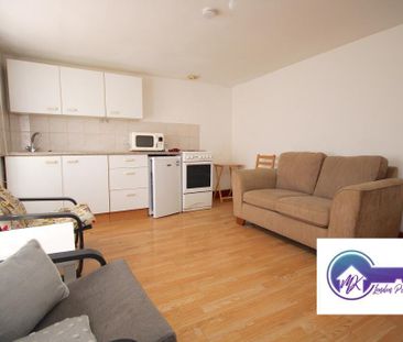 1 Bedroom Studio To Rent - Photo 1