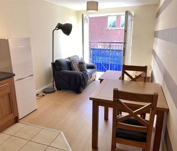 Apartment 12 202-206 Albertbridge Road, Belfast, BT5 4GY - Photo 3