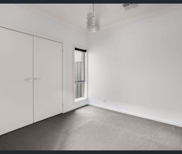 Hi, I'm Minimalist Living... - Photo 2