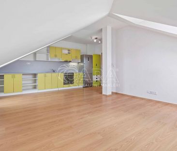 Pronájem bytu 3+kk 67 m² - Photo 1