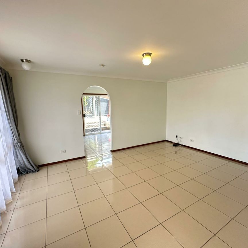 View Wednesday at 4:10pm - 4:20pm - Photo 1