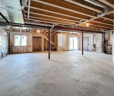 For Lease - 10 Castro Lane, Haldimand, Ontario - Photo 6