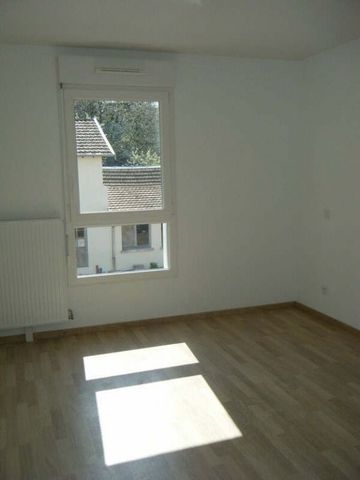 Location Appartement 1 pièce 43m² BESANCON 25000 - Photo 2