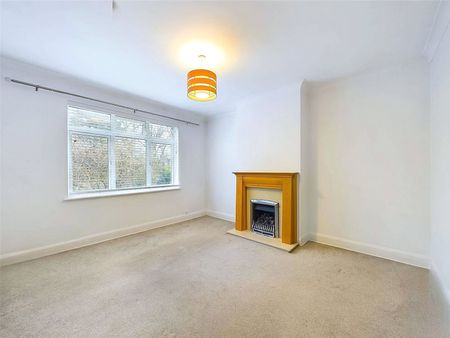 Vale Close Strawberry Vale, Twickenham - 2 bedrooms Property for lettings - Chasebuchanan - Photo 2