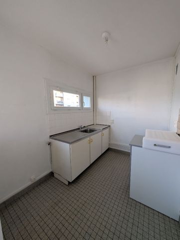 Location Appartement 3 pièces 53m² - Photo 3
