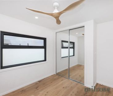 2/115 Stanhope Street, West Footscray VIC 3012 - Photo 5