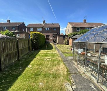 2 bedroom semi-detached house to rent - Photo 2