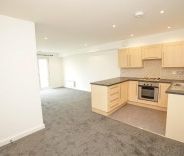 2 bed Apartment for Rent - Photo 6